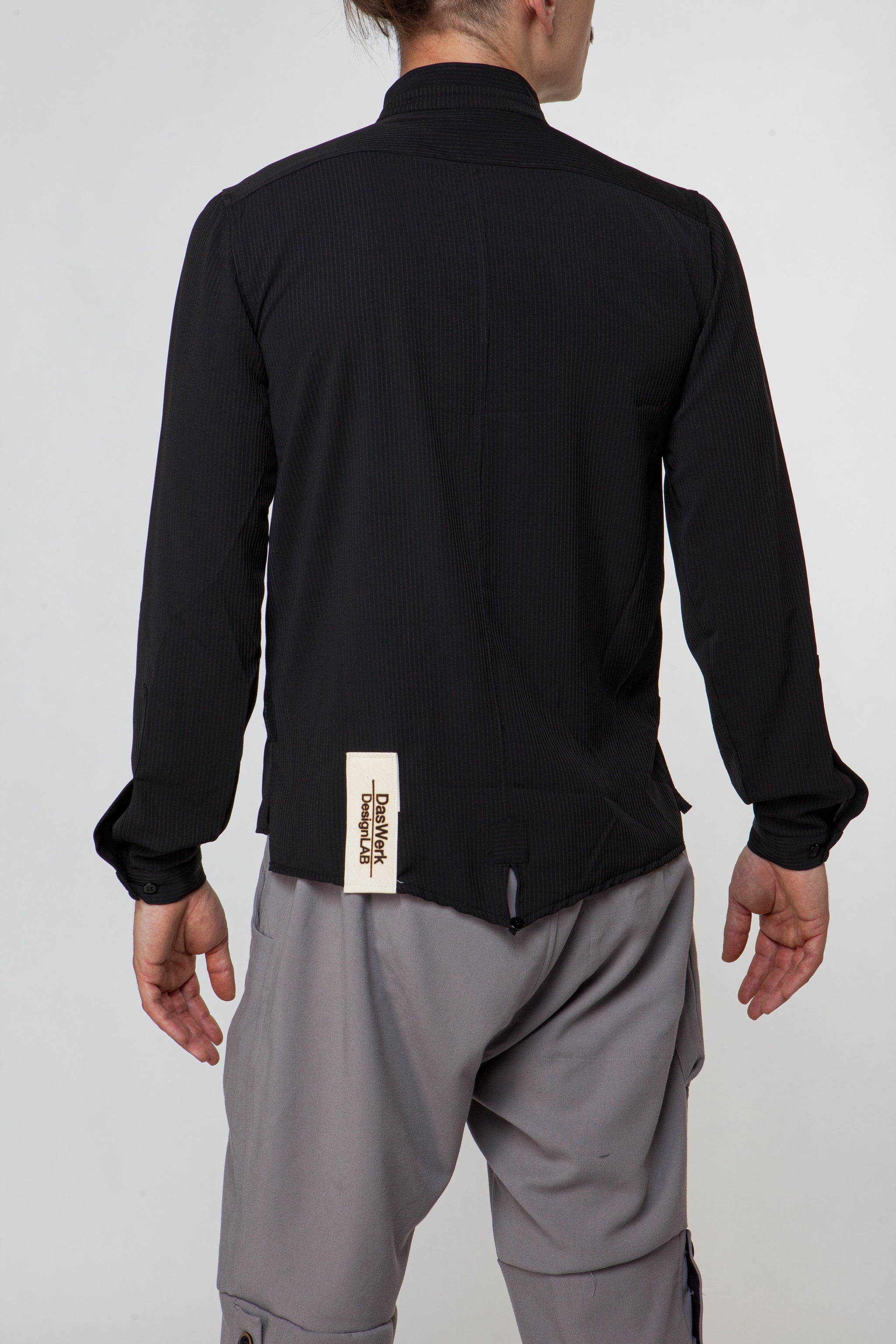 Sefr SS21 Black Suneham Shirt 黒シャツ(襟あり) Sefr Suneham Shirt - Black Print | Garmentory
